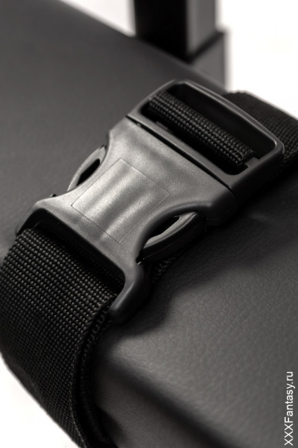 BDSM скамья с подголовником и четырьмя опорами для рук и ног