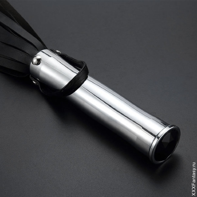 Флогер с металлической анальной пробкой