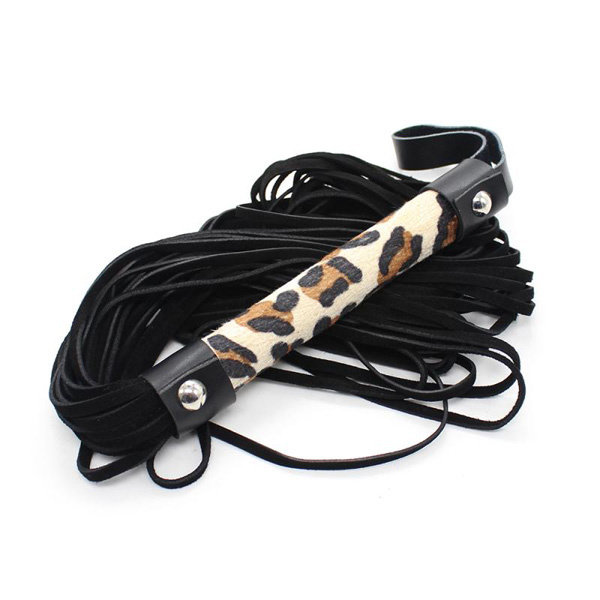 Многохвостая мягкая плеть Многохвостая мягкая плеть