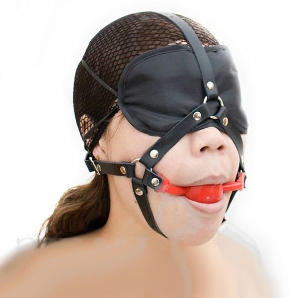 кляп с ремнями на голову