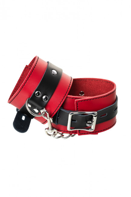 Оковы на ноги из красно-черной кожи