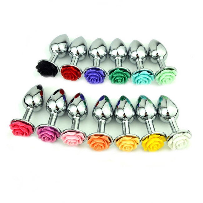 Маленький анальный плаг с украшением в форме розы Маленький анальный плаг с украшением в форме розы