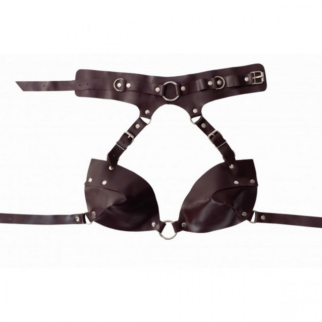 Роскошная сбруя на женскую грудь