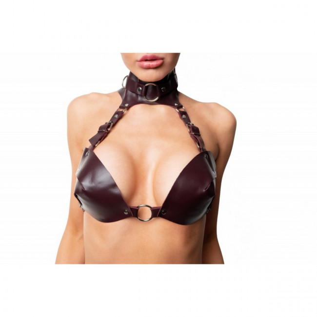 Роскошная сбруя на женскую грудь