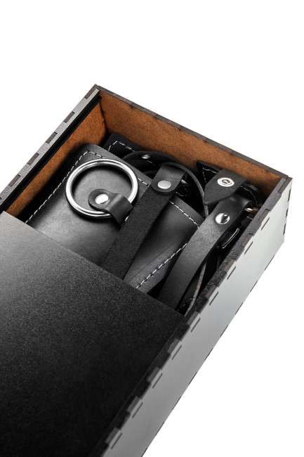 Система фиксации рук и ног с мягкой нагрудной подушечкой Система фиксации рук и ног с мягкой нагрудной подушечкой