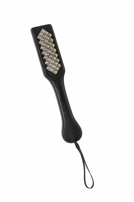 Двухсторонняя шлёпалка с металлическими клепками