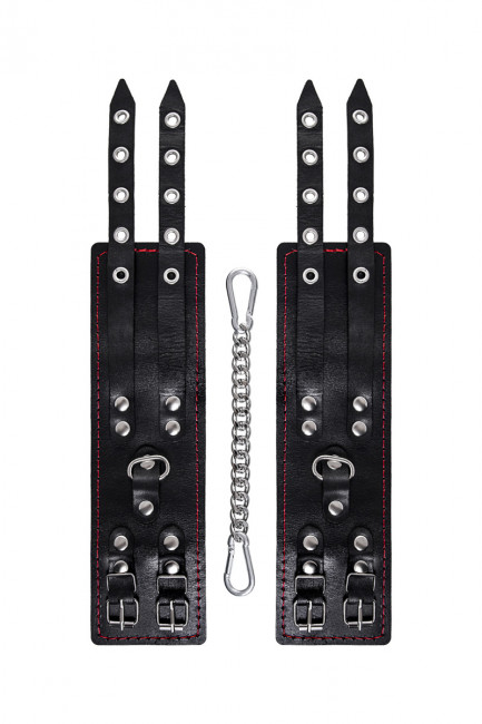 Оковы с двумя ремнями и черной подкладкой