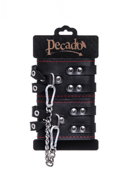 Оковы с двумя ремнями и черной подкладкой