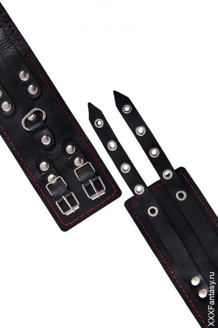Оковы с двумя ремнями и черной подкладкой