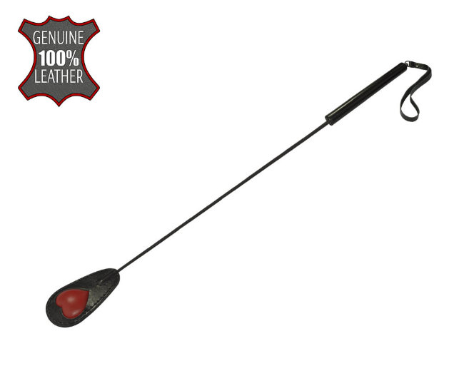 Стек из натуральной кожи с красным сердцем