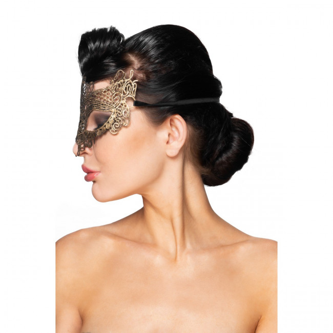 Карнавальная маска из золотого кружева