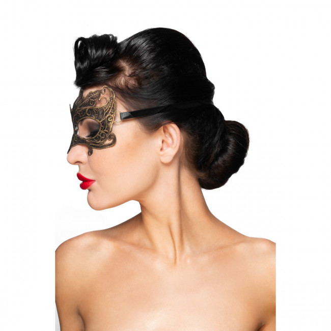 Карнавальная сексуальная маска из кружев