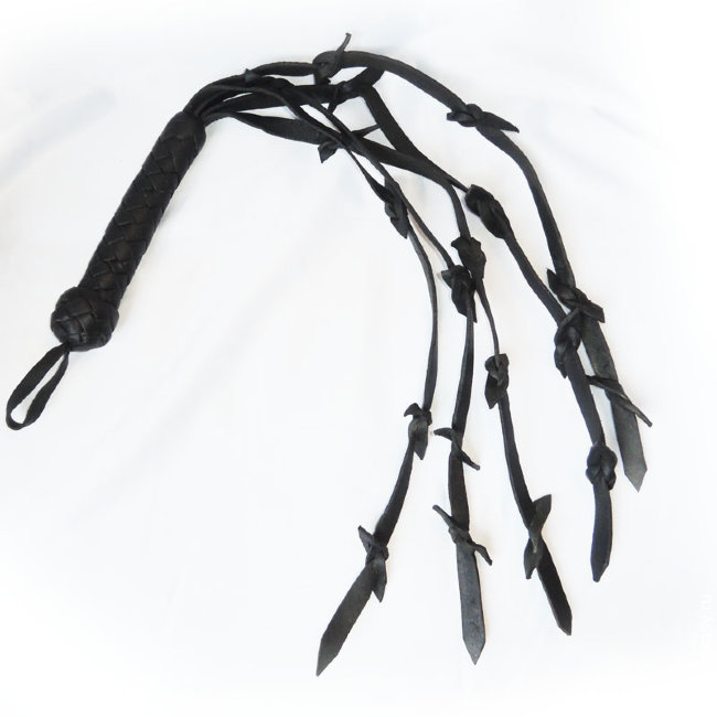 БДСМ флогер 5 хвостов БДСМ флогер 5 хвостов