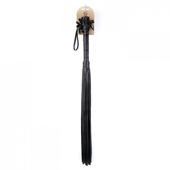 Плётка многохвостовая с удобной рукоятью Плётка многохвостовая с удобной рукоятью