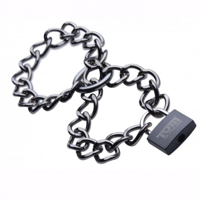 Металлические наручники из цепи