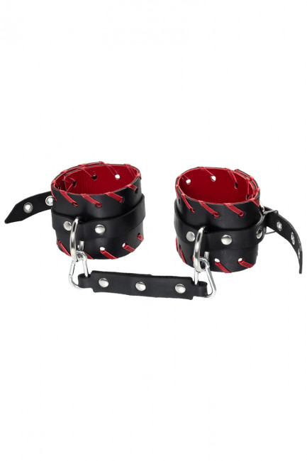 Оковы с красной окантовкой