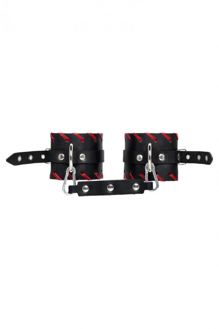 Оковы с красной окантовкой