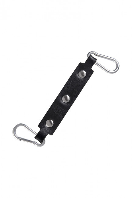 Оковы с красной окантовкой