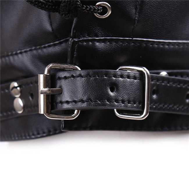 Черный БДСМ шлем с кляпом Черный БДСМ шлем с кляпом