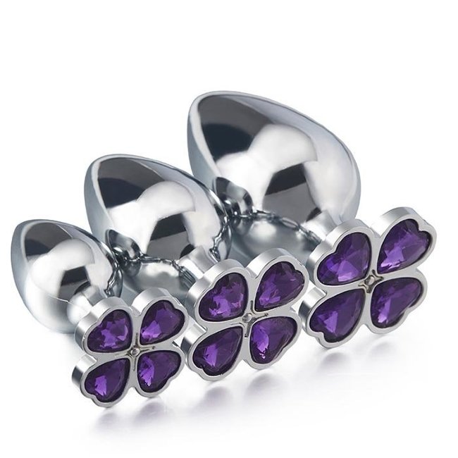 Анальная пробка с красивыми кристаллами