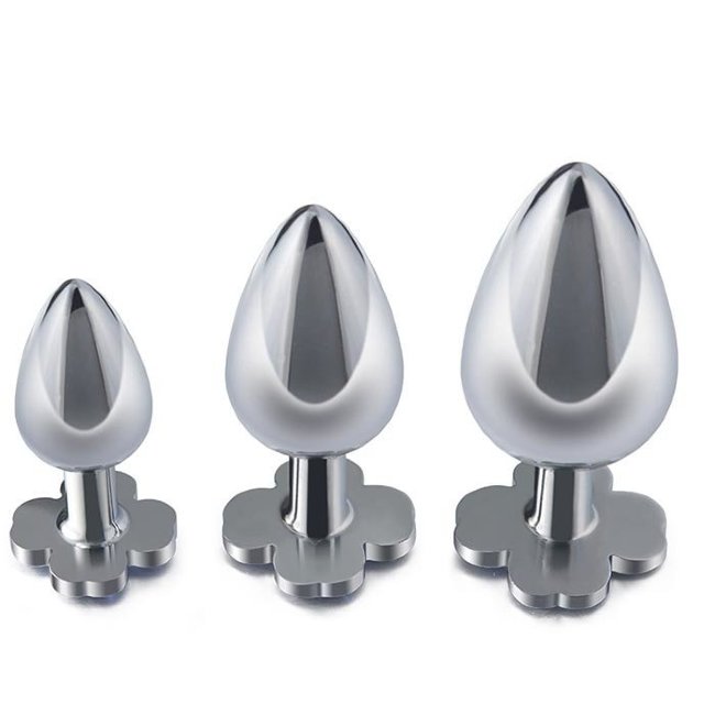 Анальная пробка с красивыми кристаллами