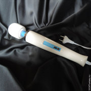 Оригинальный вибратор Hitachi Magic Wand (30 режимов) Оригинальный вибратор Hitachi Magic Wand (30 режимов)