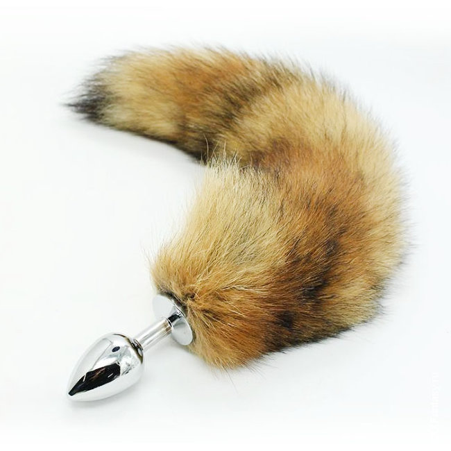 Металлическая пробка с лисьим хвостом