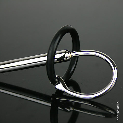 Уретральный плаг с фиксирующим кольцом