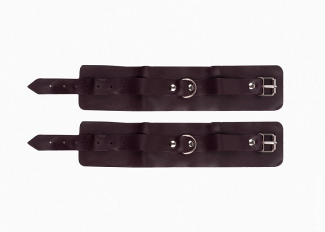 Кожаные бдсм оковы на ноги 