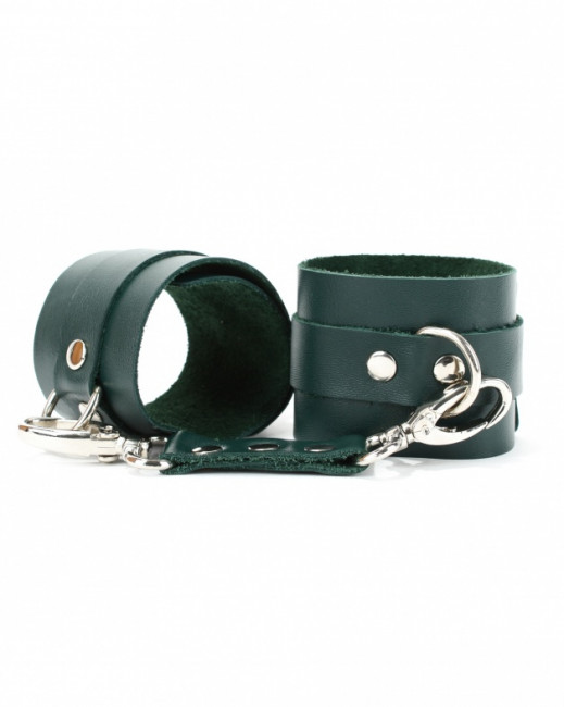 Кожаные бдсм оковы на ноги 