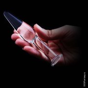 Маленькая анальная пробочка на длинной ножке