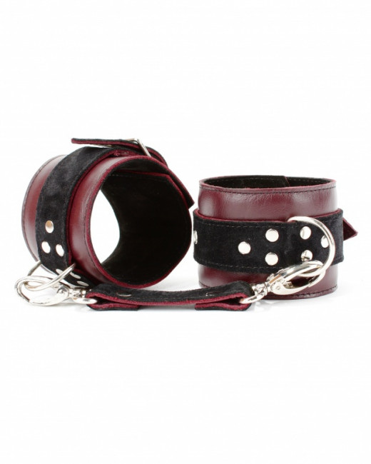 Оковы на ноги из натуральной кожи