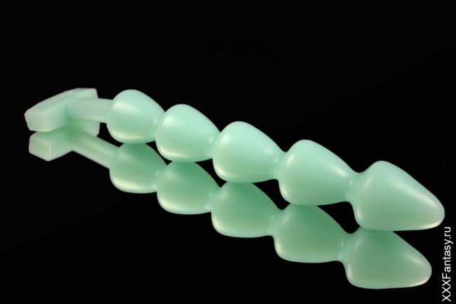 Гигантские анальные бусы Гигантские анальные бусы