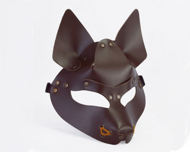 Кожаная БДСМ маска волка